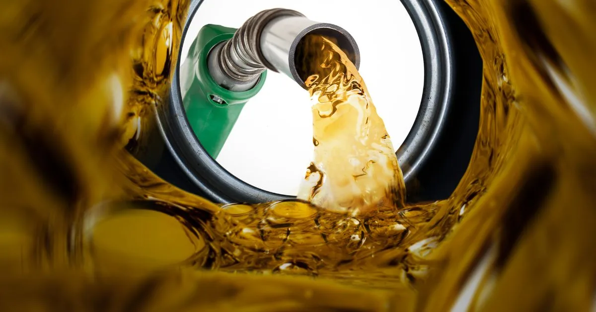 Diesel S-10 alcança R$ 7,24 e interrompe sequência de quedas em setembro