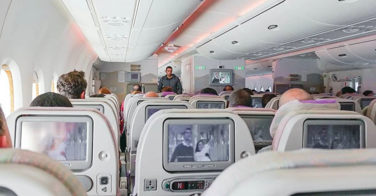 Como escolher o melhor assento em quatro mapas de avião