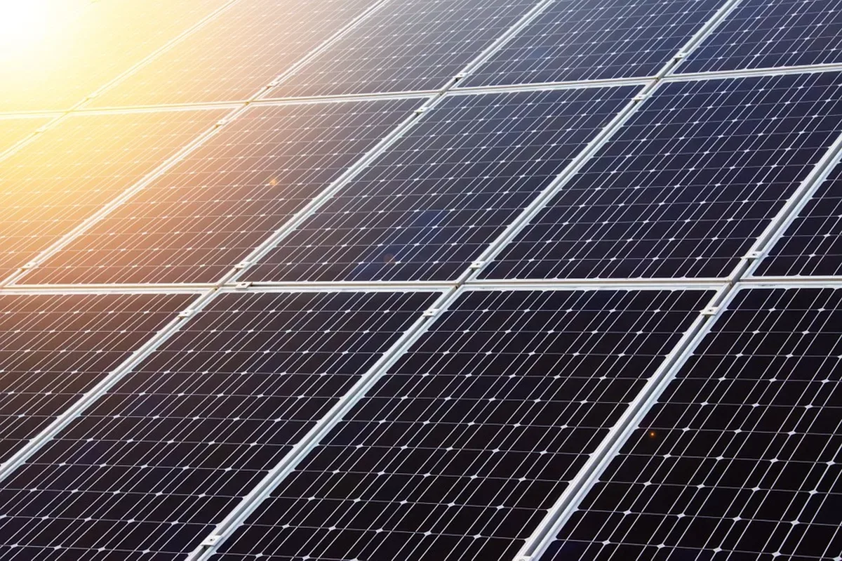 Aneel abre consulta sobre controle de novos sistemas de geração solar