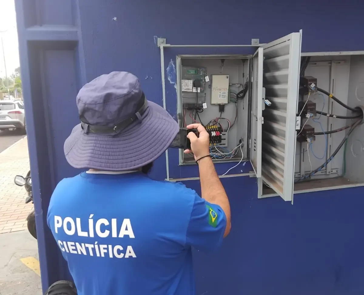 Responsável por comércio é preso após ligação irregular de energia em Mineiros