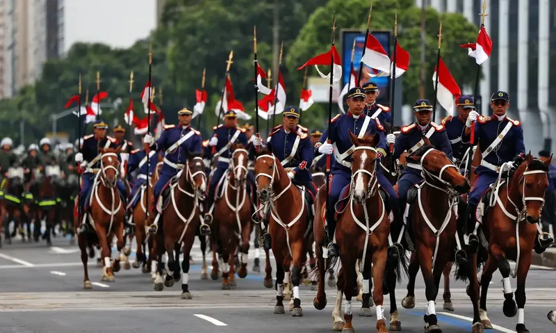 Rio recebe parada de 7 de Setembro com participação de 6 mil militares