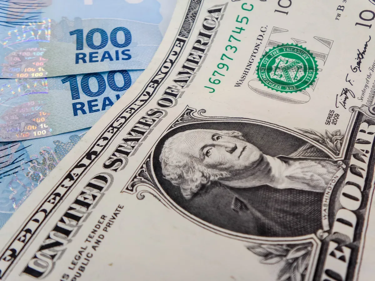 Goldman Sachs vê dólar a R$ 4,35 se houver ajuste fiscal no Brasil