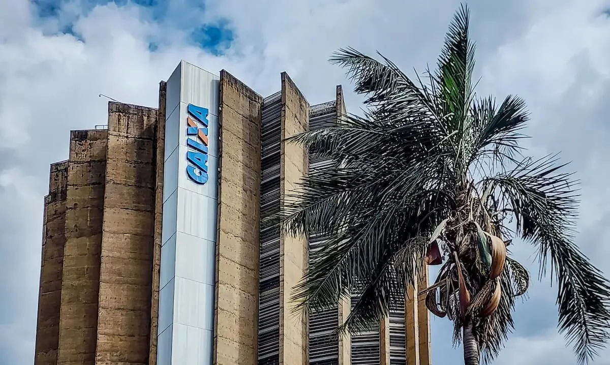 TST encerra paralisação e define reajuste para bancários da Caixa