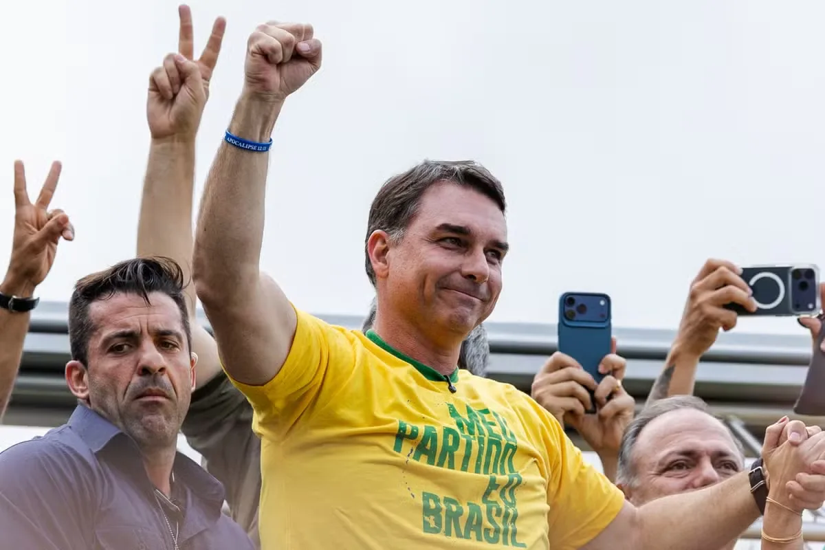 Câmbio e juros entram em fase de maior tensão antes da eleição