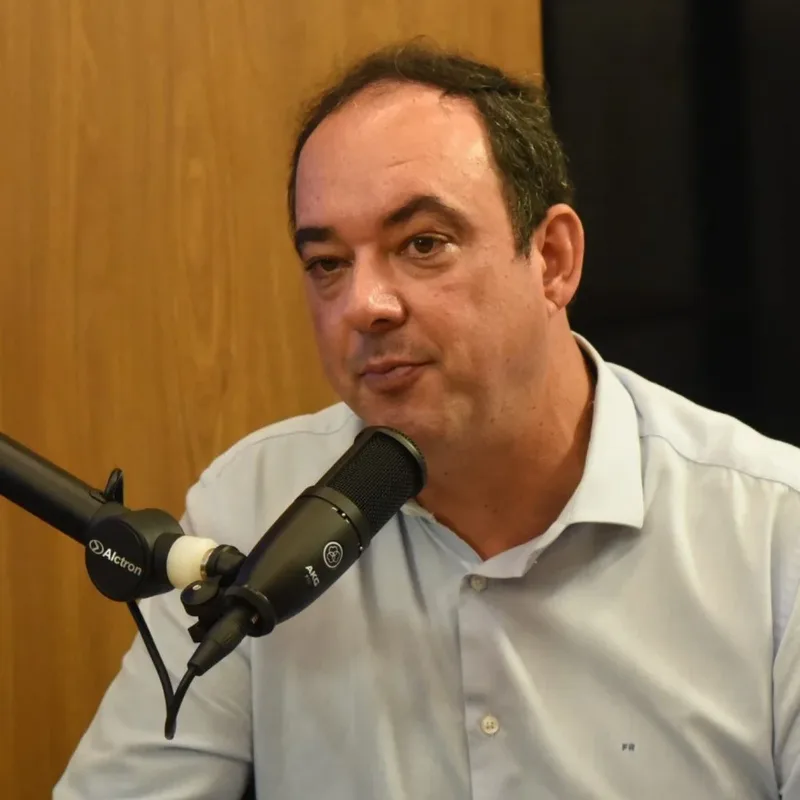 Roscoe critica infidelidade partidária no PL: 'Vão de acordo com a maré'