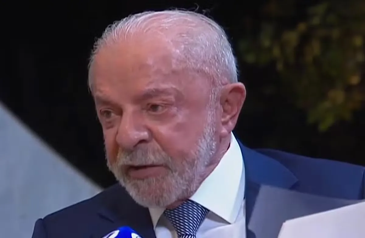Lula rejeita ajuda federal ao BRB e critica governadora do Distrito Federal