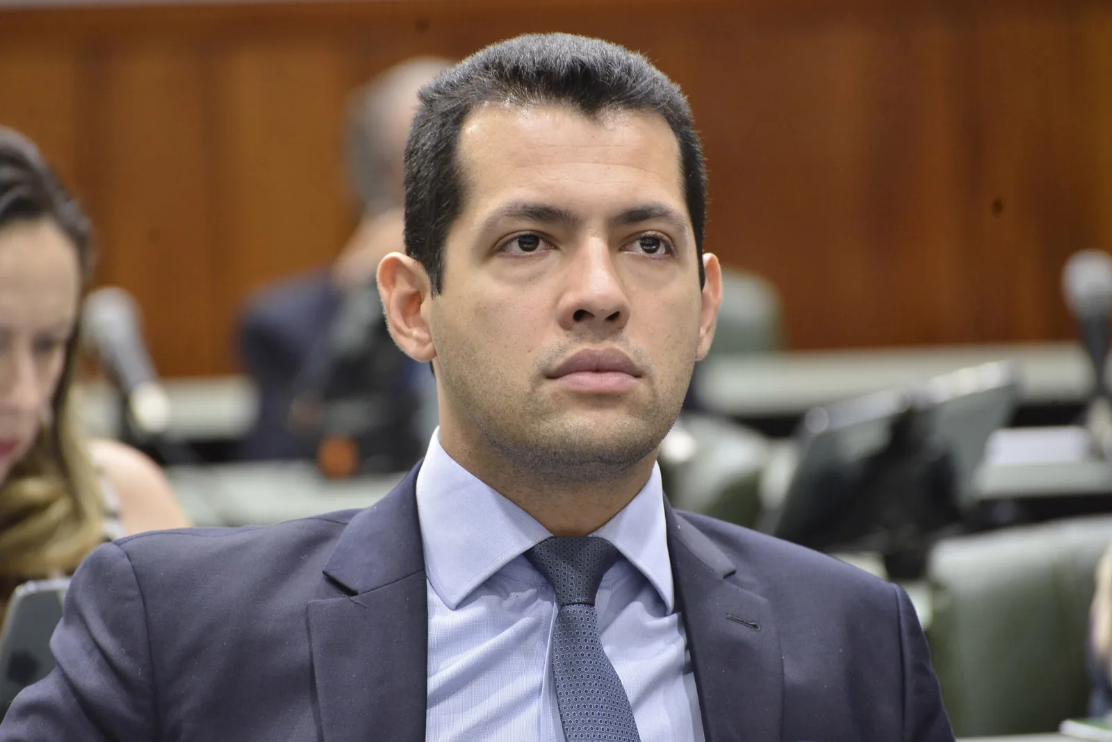 Albernaz diz que vaga na Assembleia seguirá trâmites institucionais