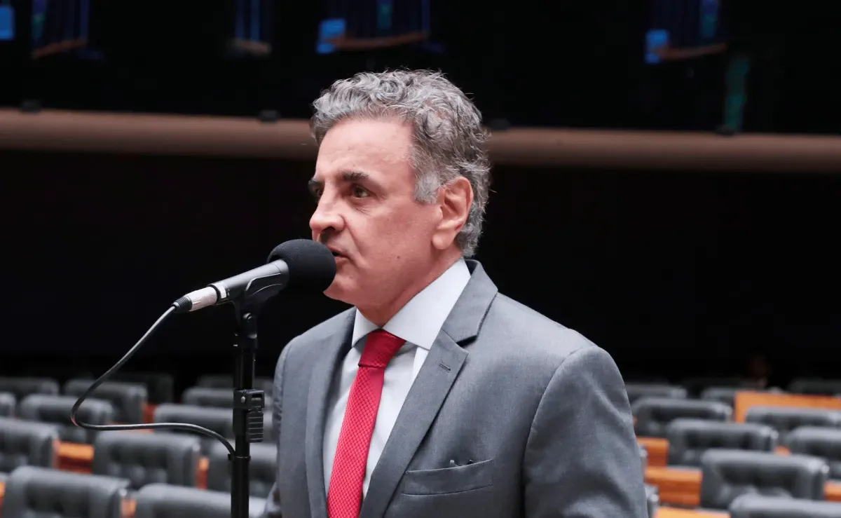 Aécio Neves lidera rejeição política em Minas Gerais com 54,2%, aponta AtlasIntel
