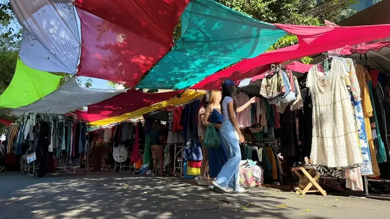 Encontro de Brechós transforma garimpo em experiência de moda circular em Goiânia