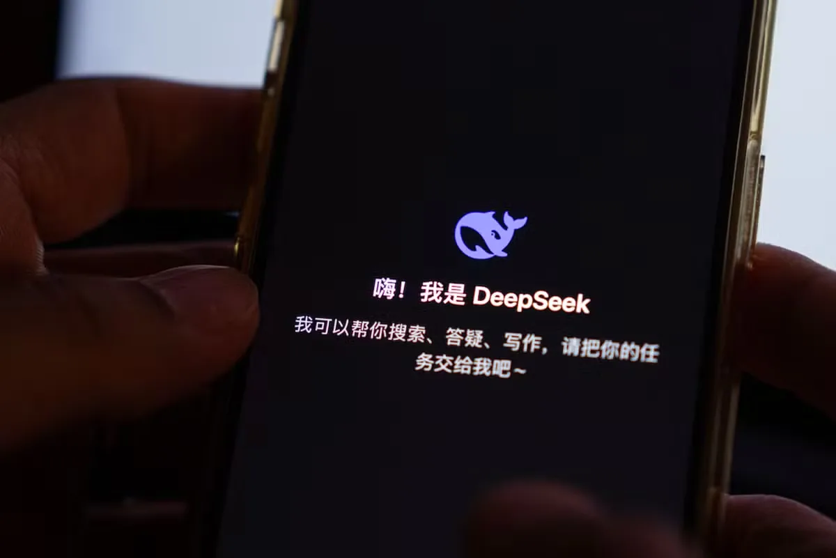DeepSeek prepara contratação de diretor financeiro antes de possível IPO em Xangai