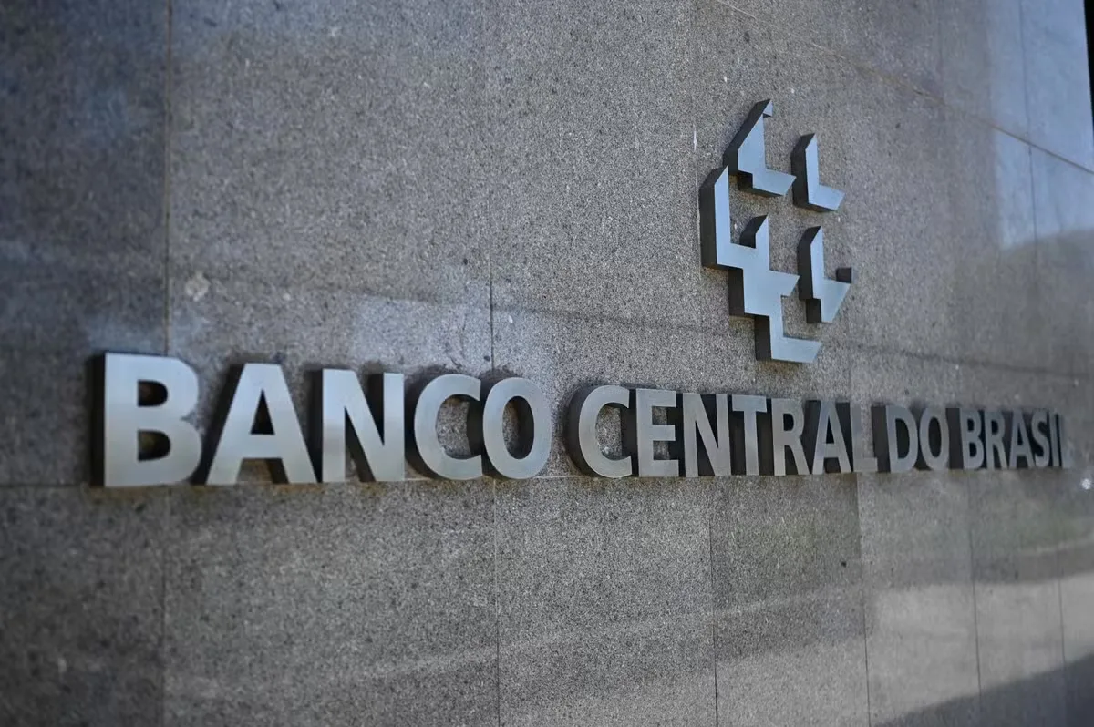 Depoimento aponta troca de minutas entre Banco Central e Banco Master