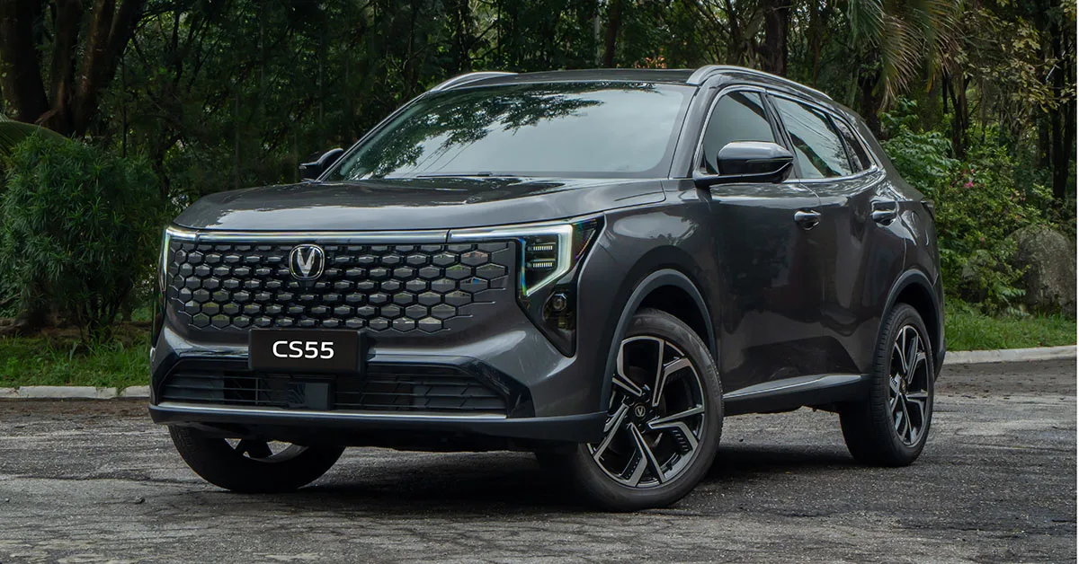 CS55 estreia com preços a partir de R$ 144,99 mil e opção híbrida flex