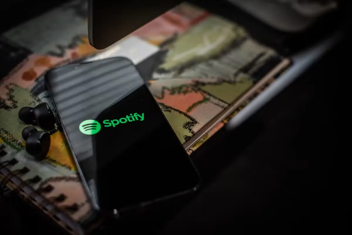 Spotify abre programa de monetização de podcasts no Brasil