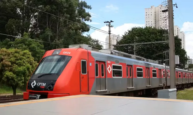 Linha 12-Safira opera em via única após trem apresentar falha em SP