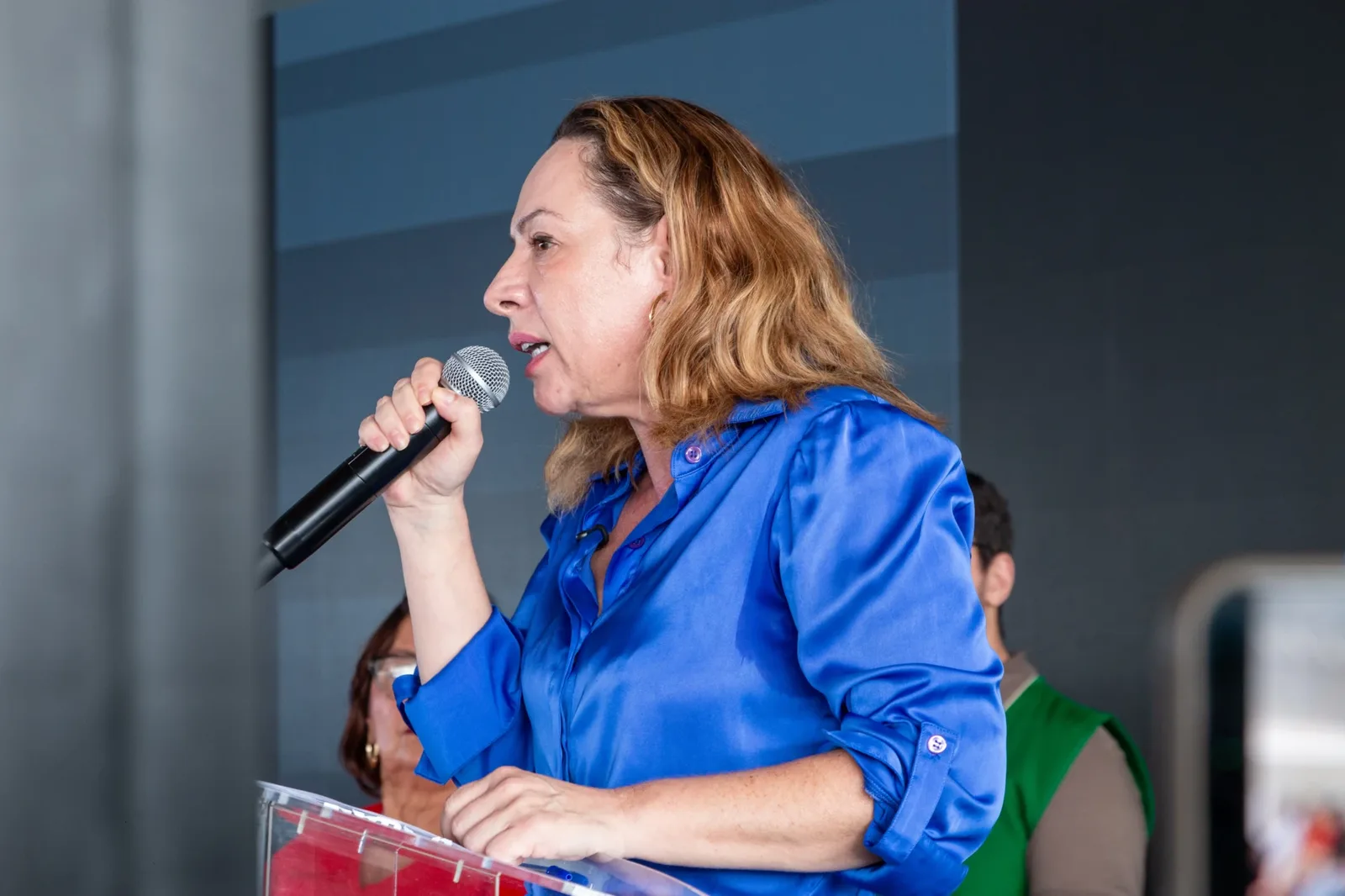 CCJ do Senado mantém texto sobre o fim da escala 6×1