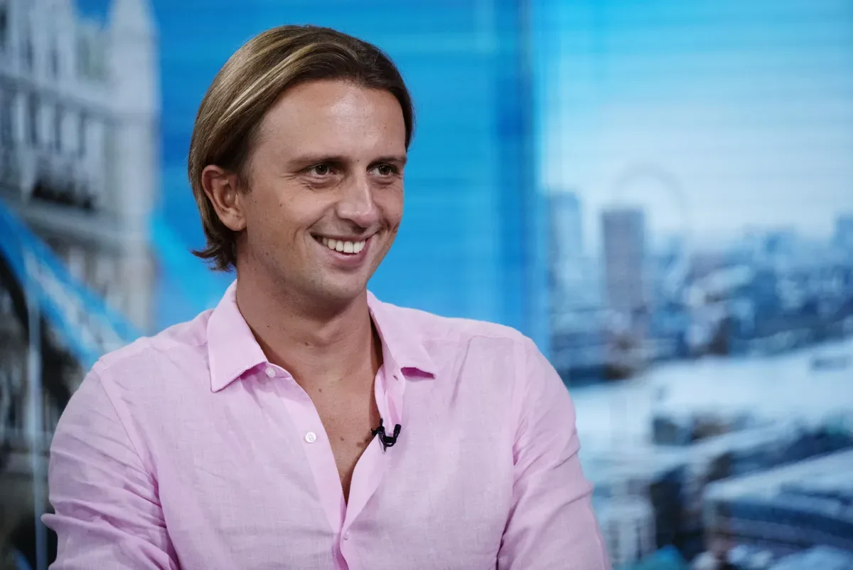 CEO da Revolut diz ter usado ChatGPT para identificar dono de superiate