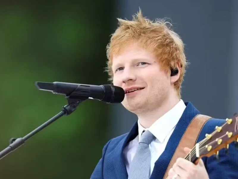 Saídas de músicos pressionam Ed Sheeran após afastamento de Macklemore