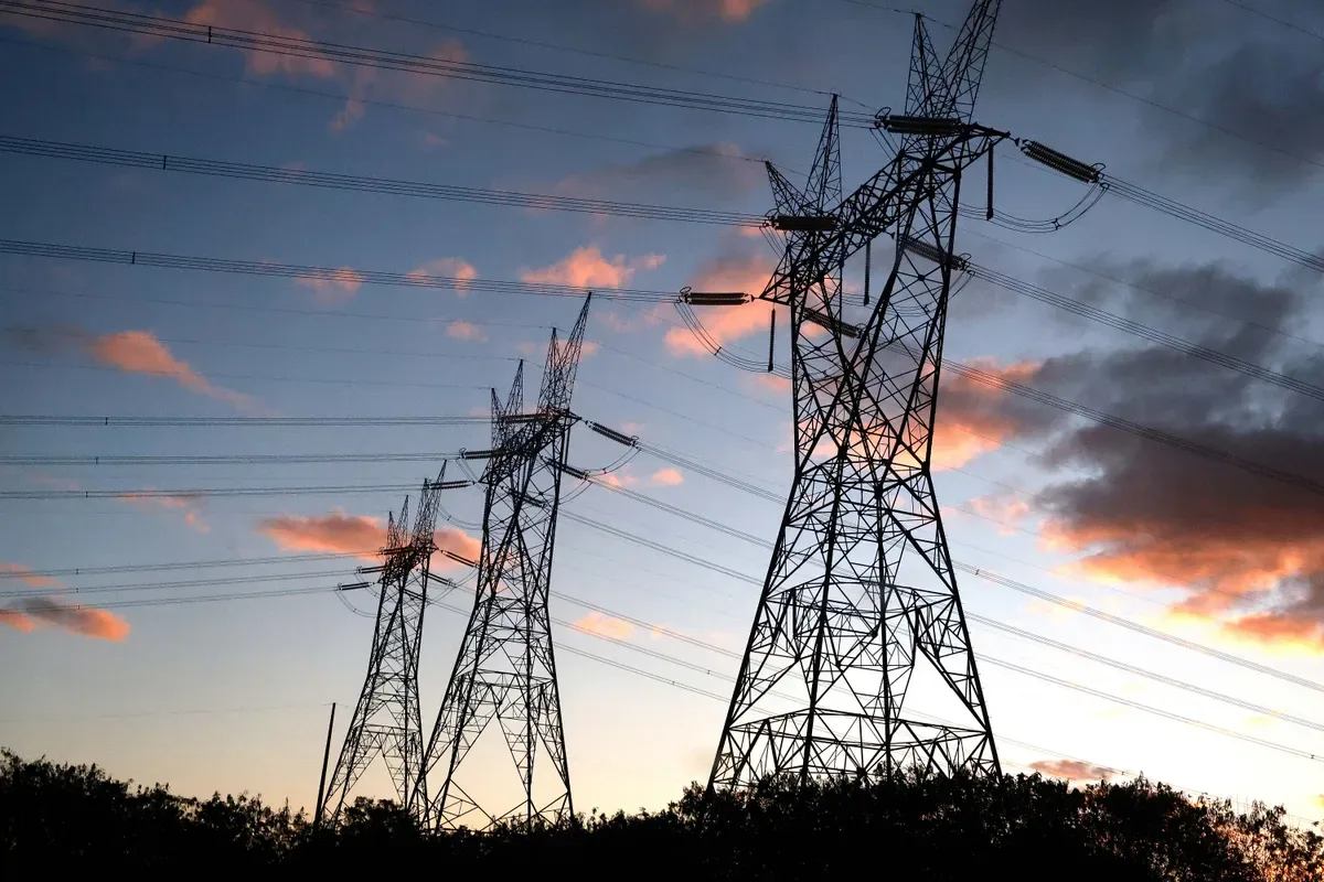 Bônus de Itaipu deixa de reduzir conta e energia sobe 7,42% em setembro