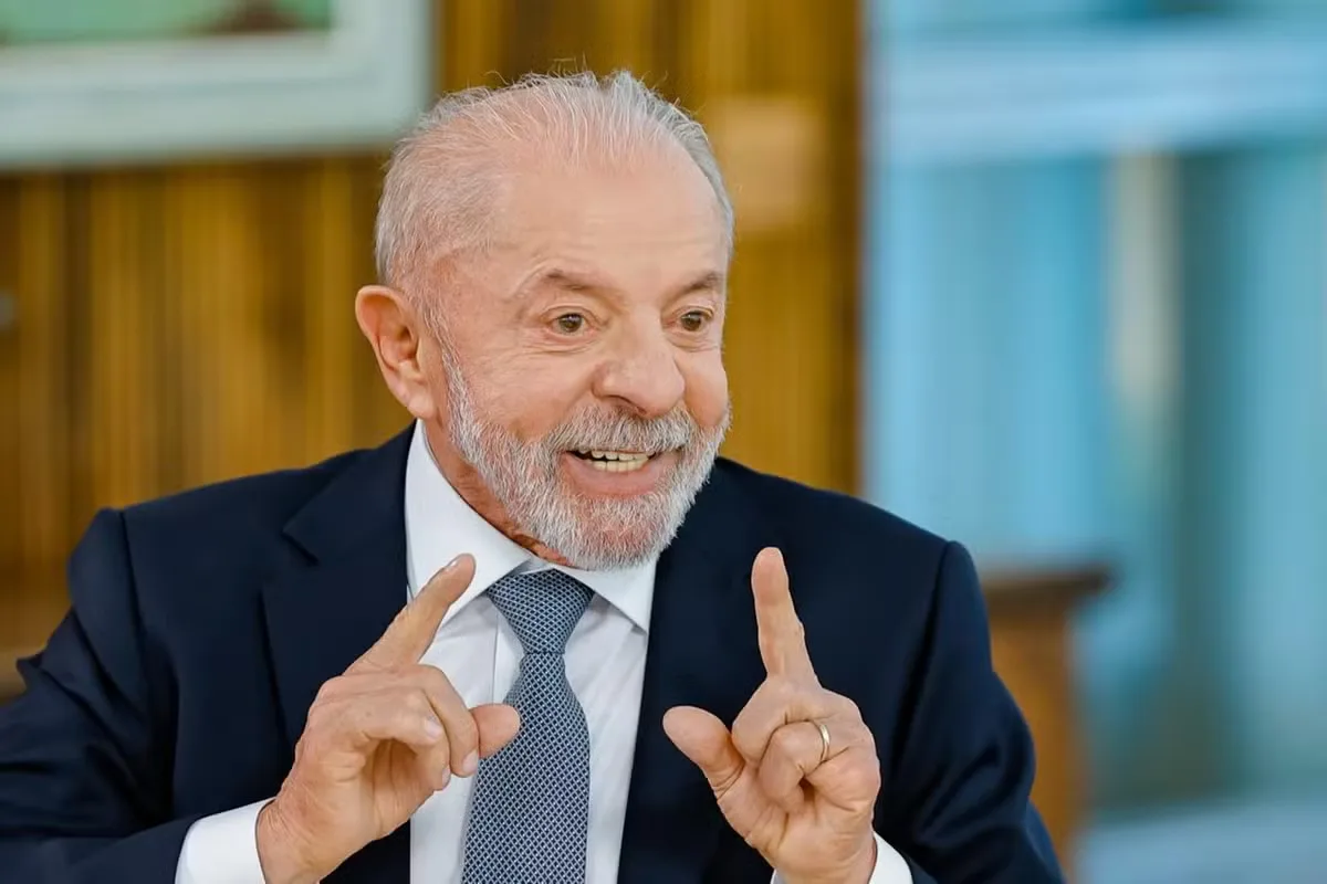 Lula quer colegiado antes de enviar nomes ao Supremo ao Senado