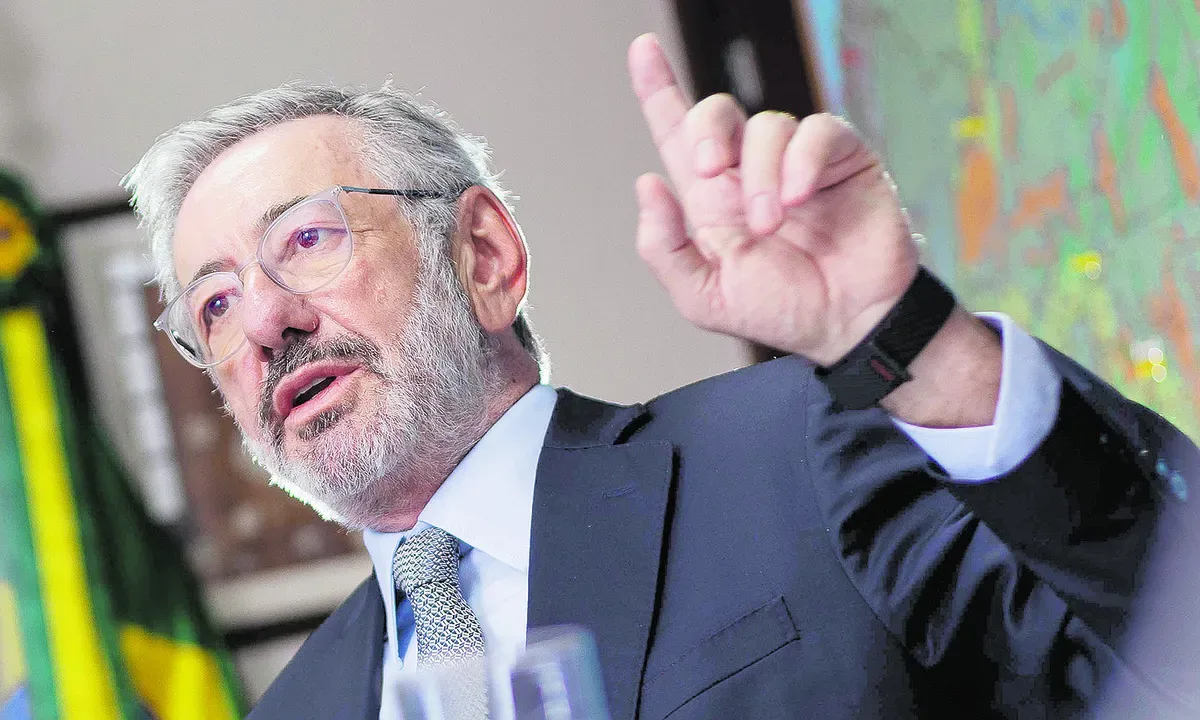 Brasil compensa queda nas vendas aos EUA com novos parceiros, diz ministro