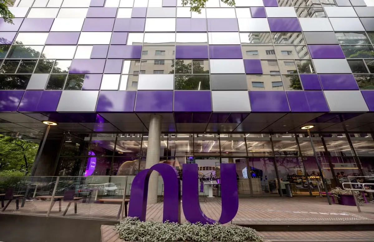 Nubank descarta negociação com Monzo e papéis avançam em Nova York