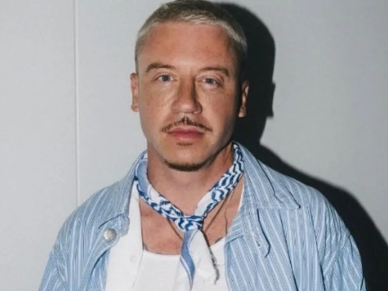 Macklemore deixa turnê de Ed Sheeran após defender palestinos em shows