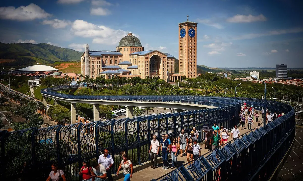 Outubro de 2026 reúne feriados nacionais, estaduais e municipais