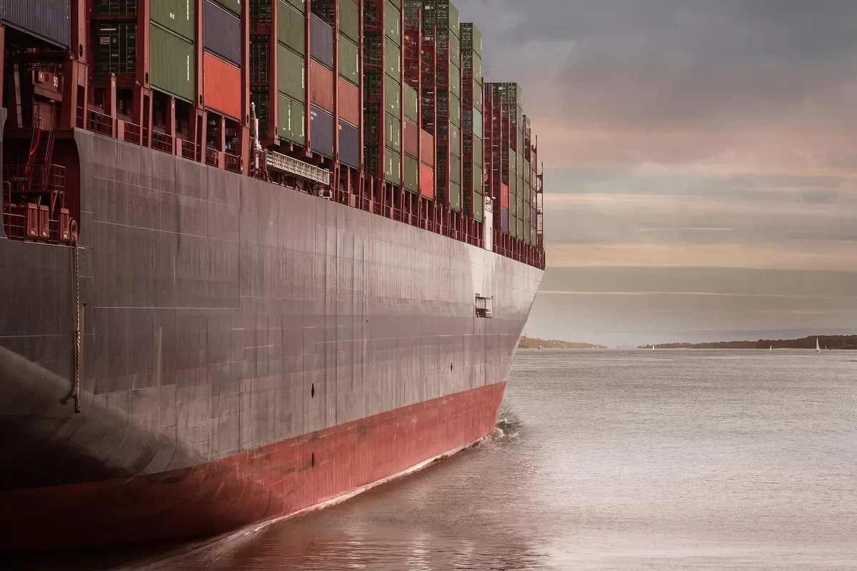 Exportações avançam 22,2% e levam saldo comercial a US$ 6,45 bilhões em setembro