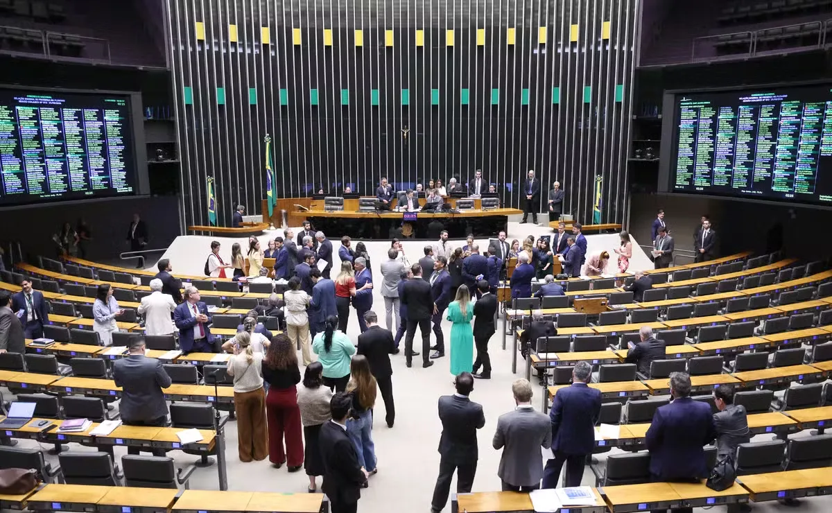 Pesquisa mostra diferenças na avaliação do Congresso entre eleitores