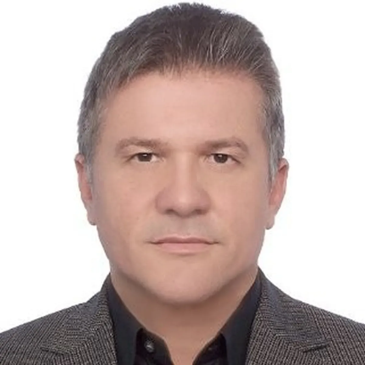 Defesa de pai de Daniel Vorcaro pede análise de recurso contra prisão no STF