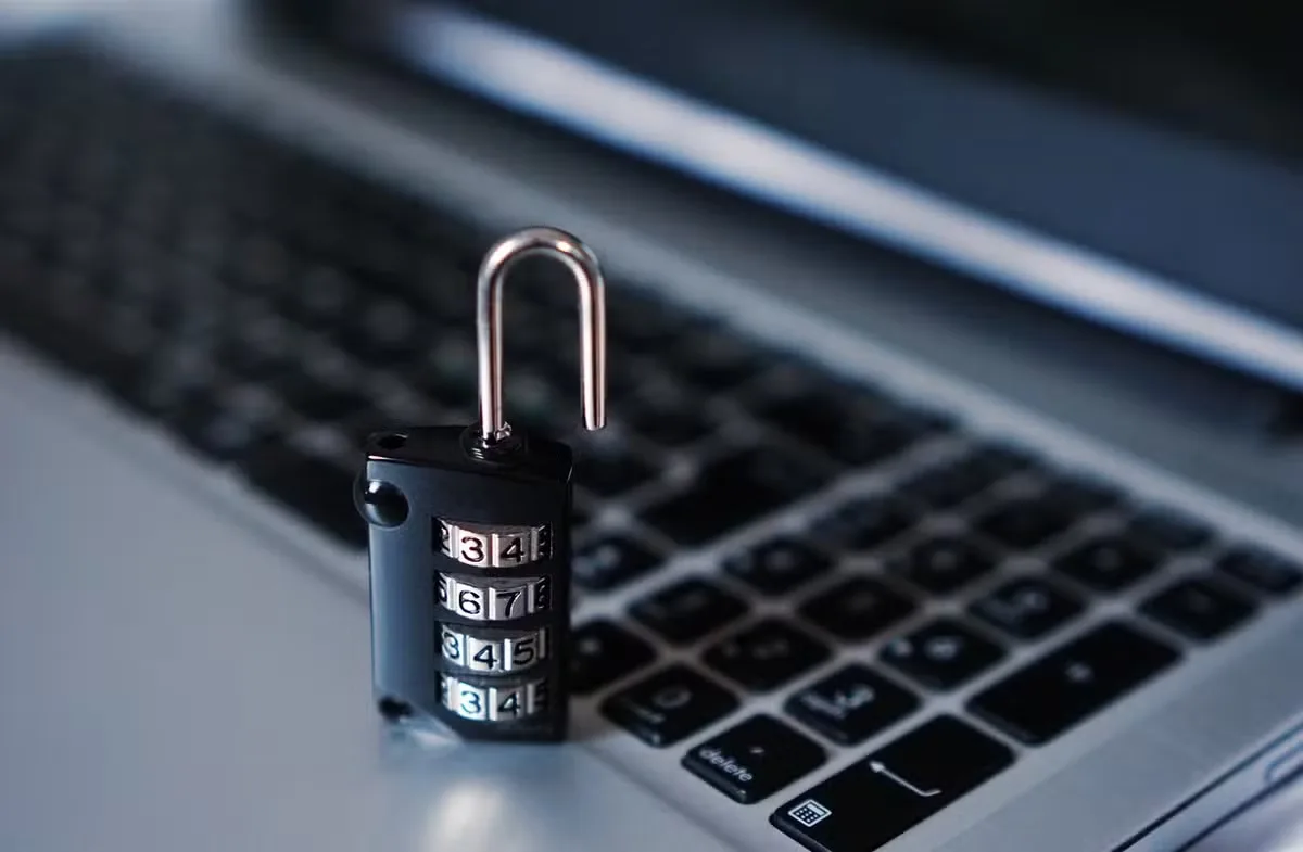 Mensagens indicam vigilância sobre processos do Master e do BRB no MPF