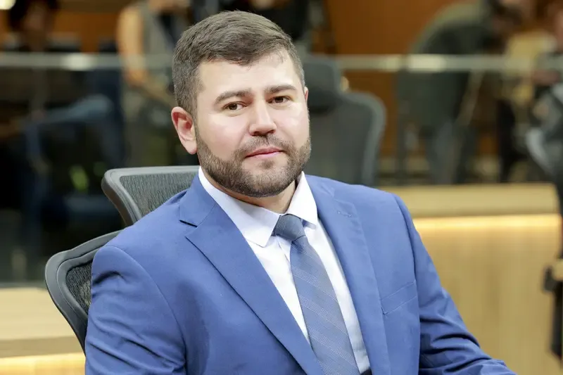 Morte de deputado altera campanha e provoca luto oficial em Anápolis