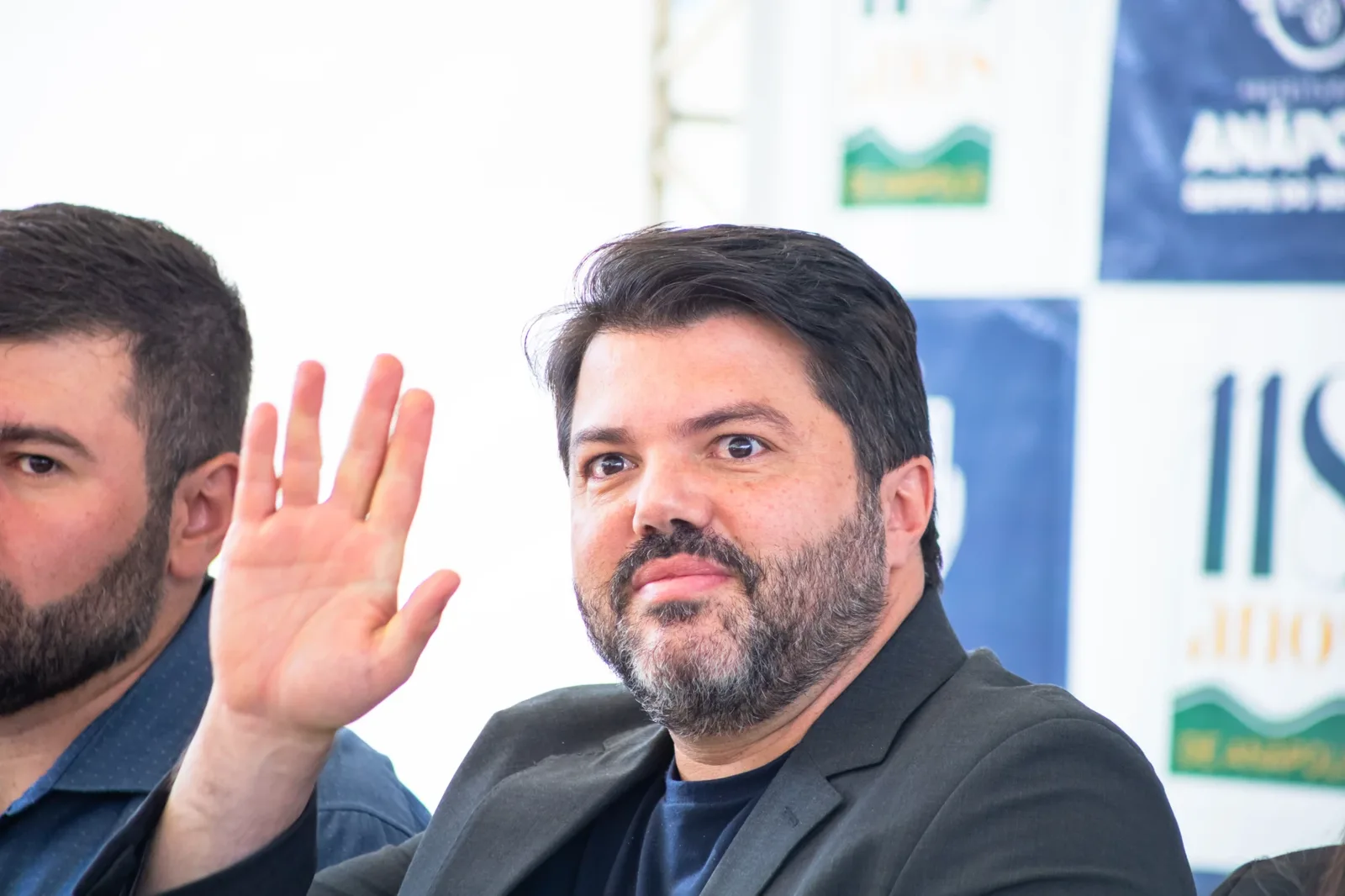 Anápolis retoma cronograma de evolução funcional com progressão vertical de professores