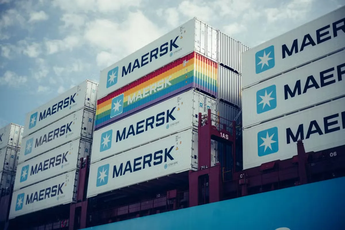 Maersk encomenda 26 navios bicombustíveis para entrega até 2030
