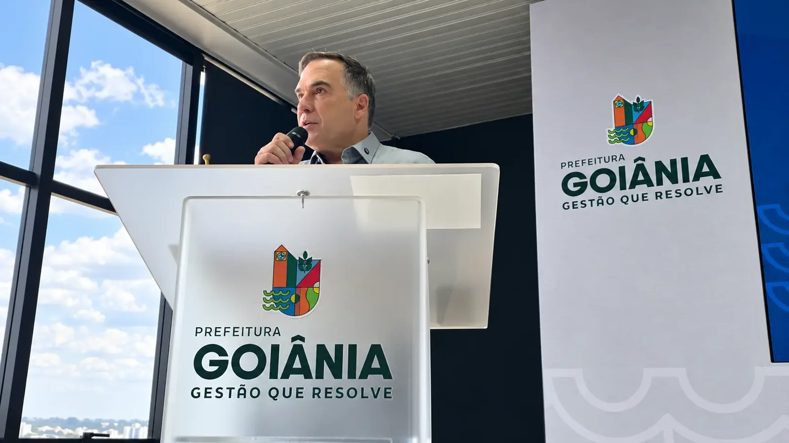 Goiânia retirou parte de recursos aplicados no Banco Master, afirma prefeito
