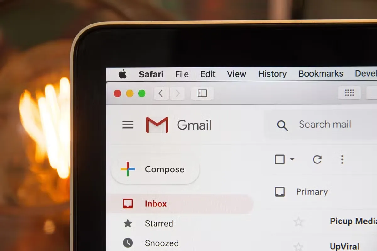 Polícia indiana investiga Google após rede criar mais de 500 mil contas falsas