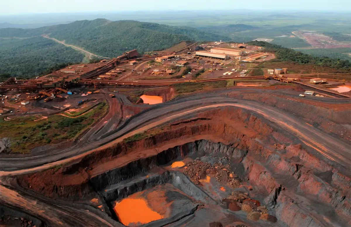 Minério de ferro fecha em alta de 0,70% em Dalian