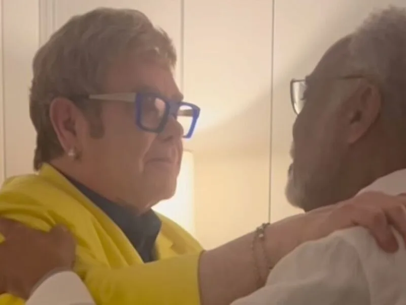 Elton John elogia Gilberto Gil durante encontro no Rock in Rio